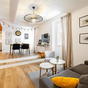  Apartment Plein Centre Avec 